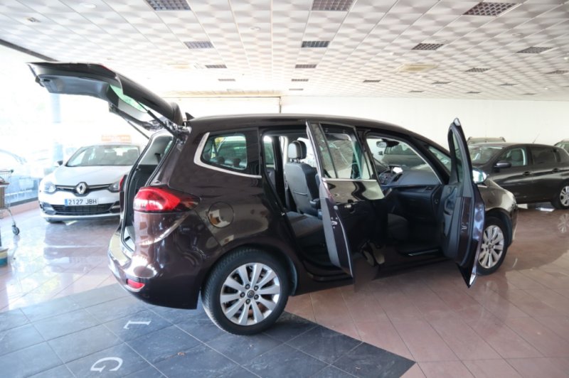 OPEL ZAFIRA Opel Zafira Tourer 1.6 CDTI DPF 135 cv