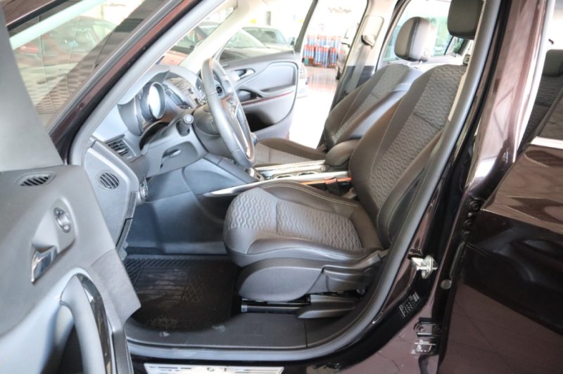 OPEL ZAFIRA Opel Zafira Tourer 1.6 CDTI DPF 135 cv