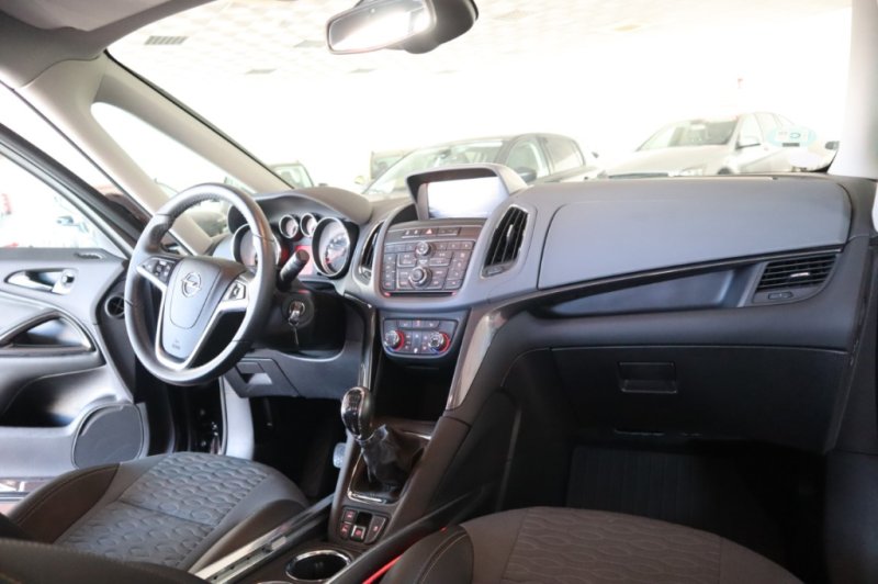 OPEL ZAFIRA Opel Zafira Tourer 1.6 CDTI DPF 135 cv