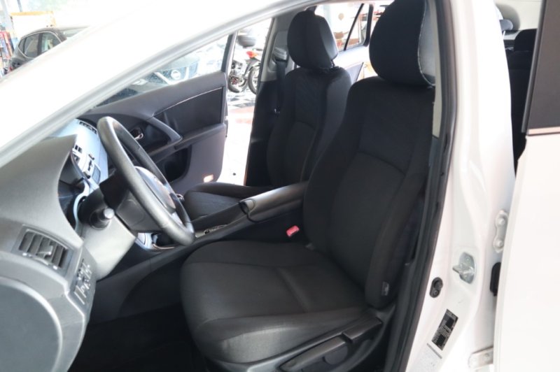 TOYOTA AVENSIS 2.200 D4D TURBO DIESEL