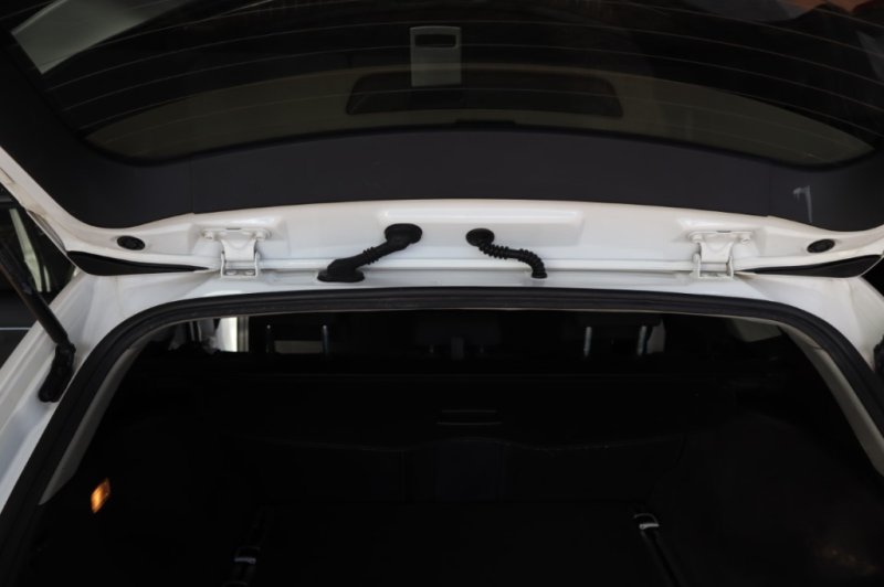 TOYOTA AVENSIS 2.200 D4D TURBO DIESEL