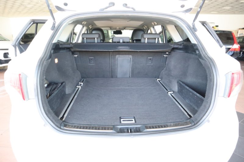 TOYOTA AVENSIS 2.200 D4D TURBO DIESEL