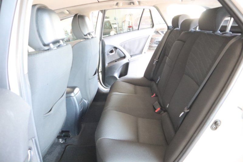 TOYOTA AVENSIS 2.200 D4D TURBO DIESEL