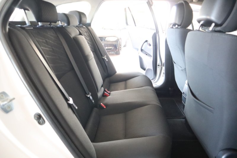 TOYOTA AVENSIS 2.200 D4D TURBO DIESEL