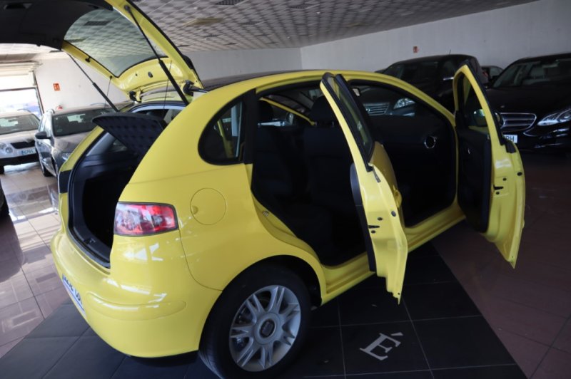 SEAT IBIZA 1900 TDI DE 100 CV