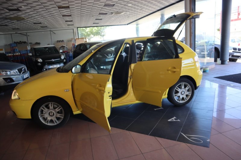 SEAT IBIZA 1900 TDI DE 100 CV