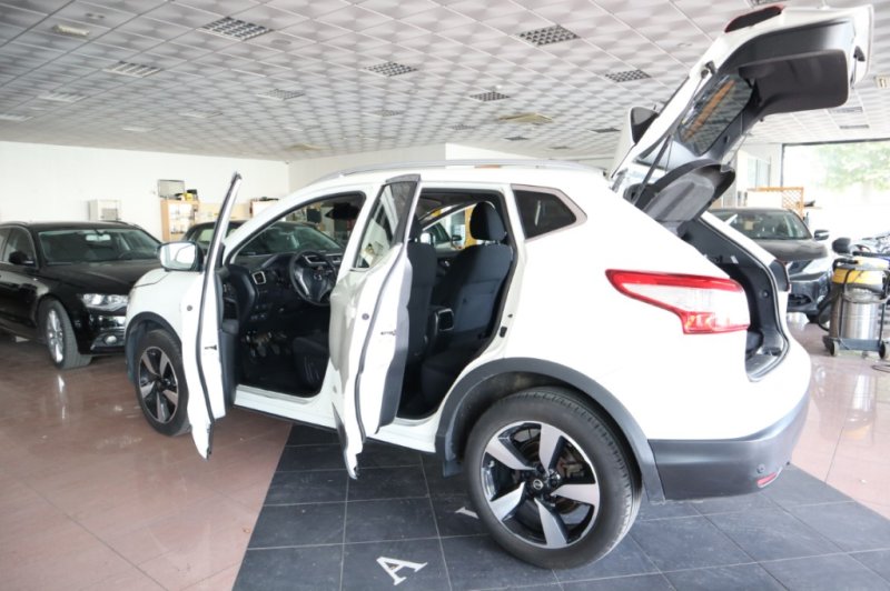 NISSAN QASHQAI 1500 DCI  DE 110