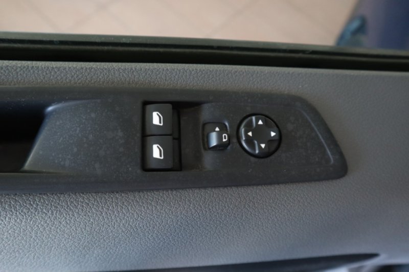 CITROEN JUMPY 1600 HDI 115 CV CON 6 PLAZAS