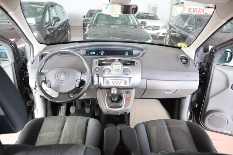 RENAULT GRAND SCENIC 2000 DCI Y CAJA DE CAMBIOS DE 6 VELOCID.