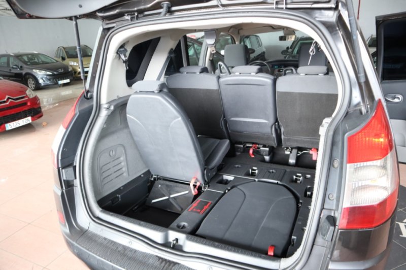 RENAULT GRAND SCENIC 2000 DCI Y CAJA DE CAMBIOS DE 6 VELOCID.