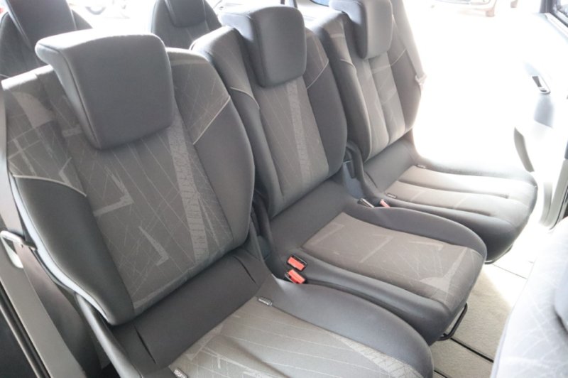 RENAULT GRAND SCENIC 2000 DCI Y CAJA DE CAMBIOS DE 6 VELOCID.