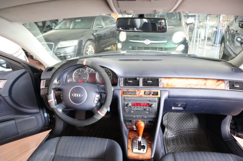 AUDI A6 1900 TDI