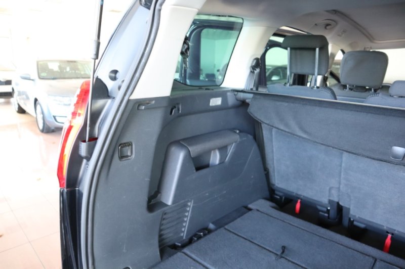PEUGEOT 5008 2000 HDI DE 150 CV Y 6 VELOCIDADES