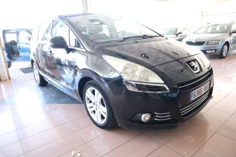 PEUGEOT 5008 2000 HDI DE 150 CV Y 6 VELOCIDADES