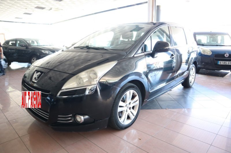 PEUGEOT 5008 2000 HDI DE 150 CV Y 6 VEL. Y 7 PLAZAS