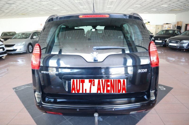 PEUGEOT 5008 2000 HDI DE 150 CV Y 6 VEL. Y 7 PLAZAS