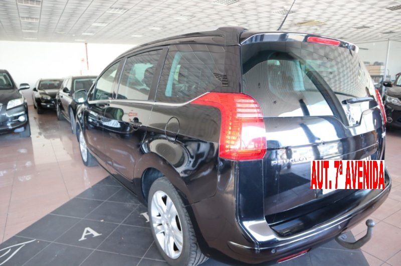 PEUGEOT 5008 2000 HDI DE 150 CV Y 6 VEL. Y 7 PLAZAS