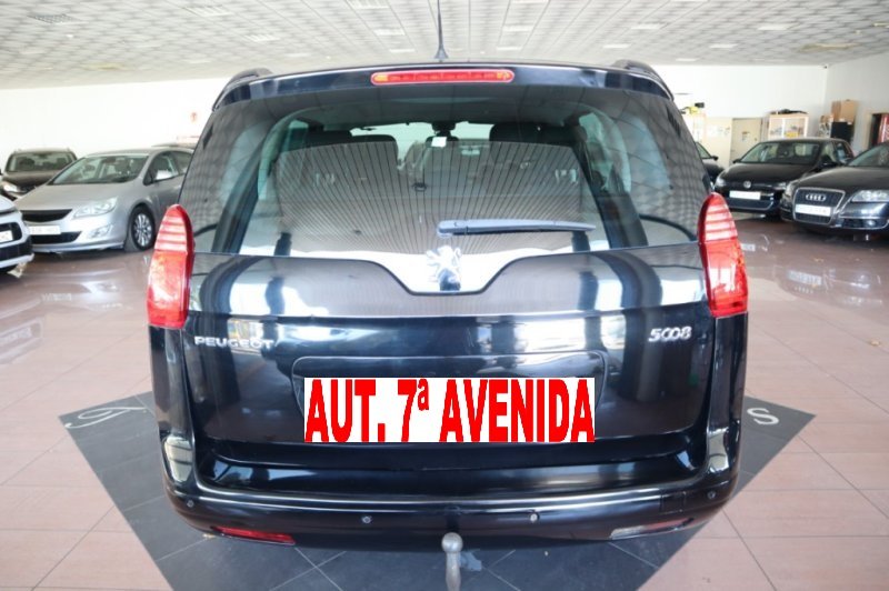 PEUGEOT 5008 2000 HDI DE 150 CV Y 6 VEL. Y 7 PLAZAS