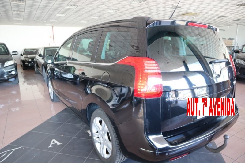 PEUGEOT 5008 2000 HDI DE 150 CV Y 6 VEL. Y 7 PLAZAS