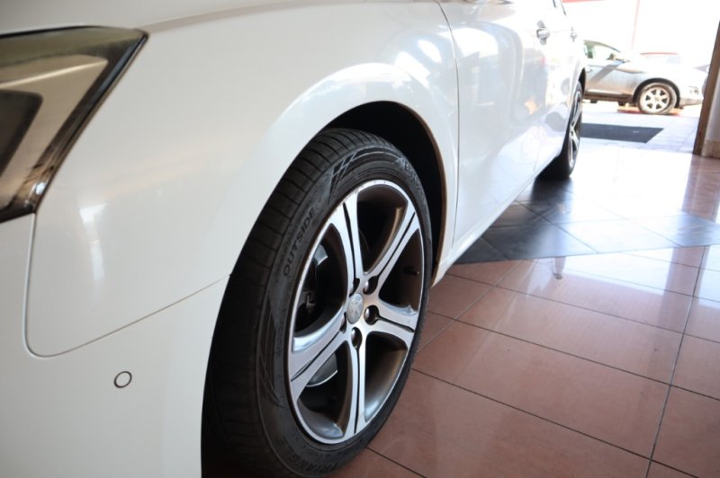 PEUGEOT 508 2000 HDI 180 CV Y CAMBIO AUTOMATICO