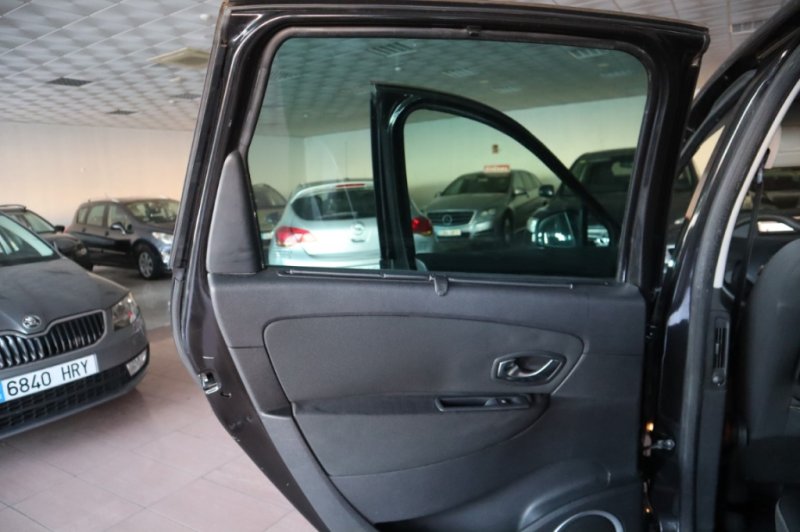 RENAULT SCENIC 1500 DCI DE 110 CV