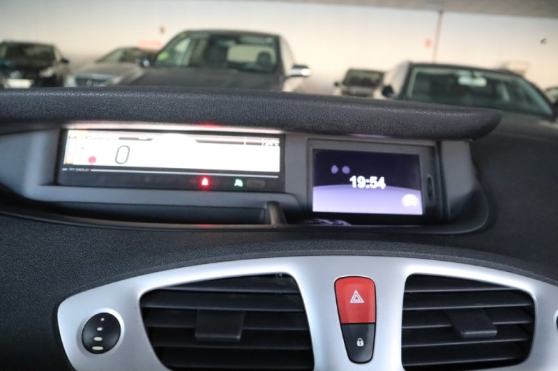 RENAULT SCENIC 1500 DCI DE 110 CV