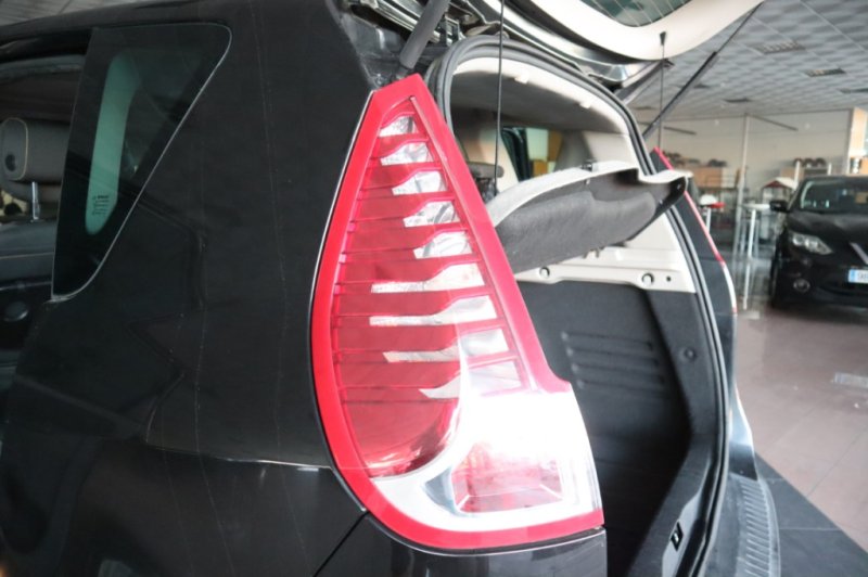 RENAULT SCENIC 1500 DCI DE 110 CV