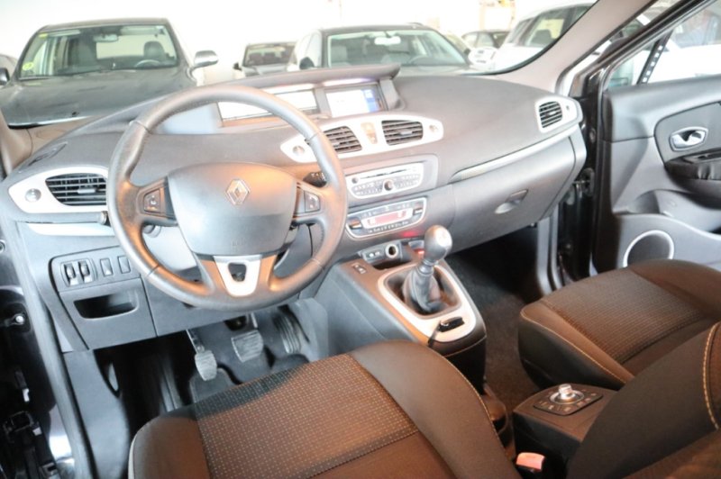 RENAULT SCENIC 1500 DCI DE 110 CV