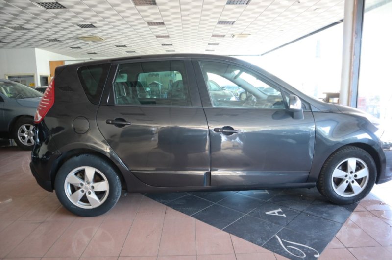 RENAULT SCENIC 1500 DCI DE 110 CV