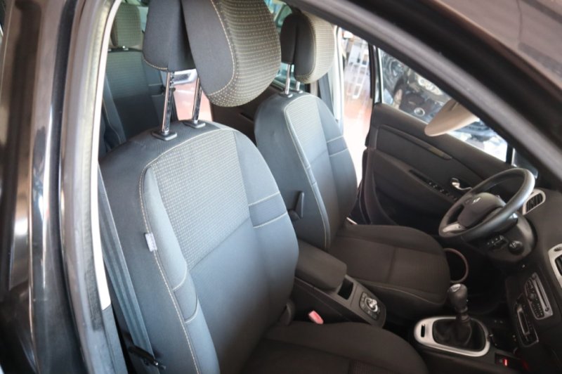 RENAULT SCENIC 1500 DCI DE 110 CV