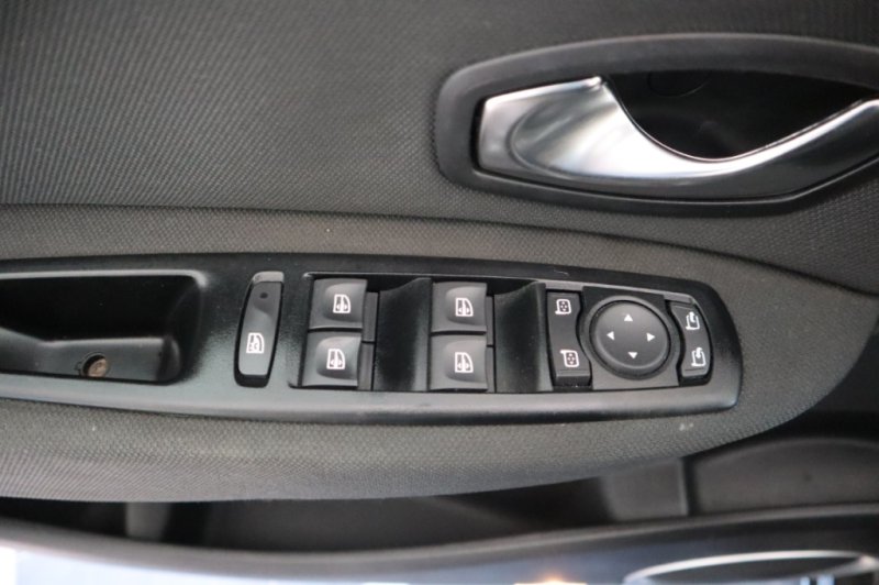 RENAULT SCENIC 1500 DCI DE 110 CV