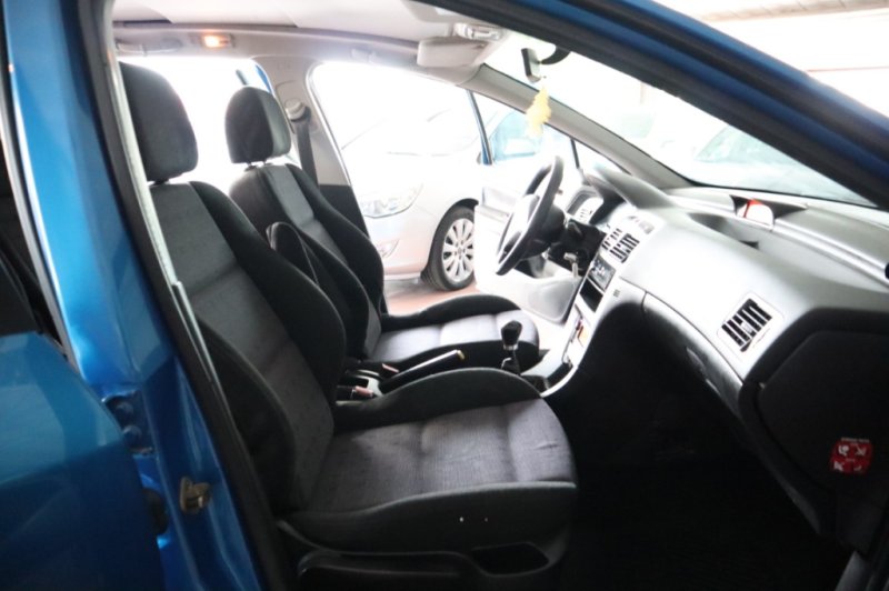 PEUGEOT 307 1600 HDI CON 110 CV