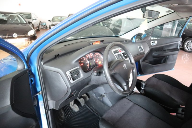 PEUGEOT 307 1600 HDI CON 110 CV