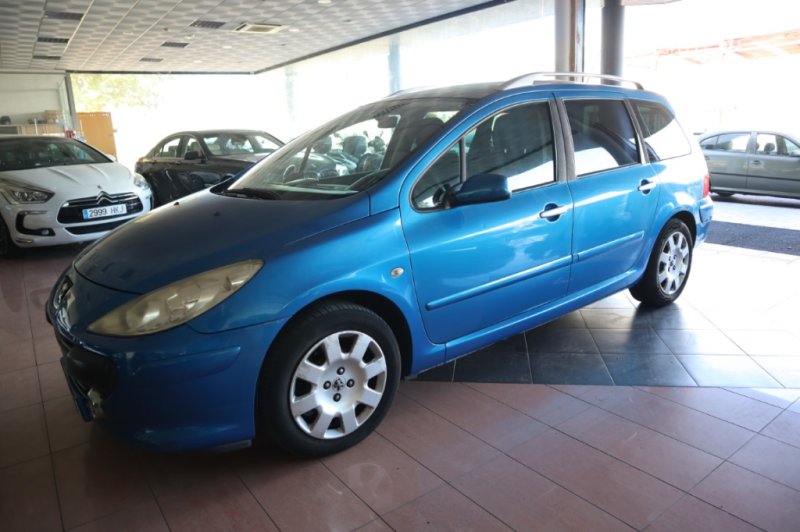 PEUGEOT 307 1600 HDI CON 110 CV