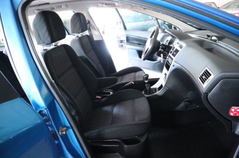 PEUGEOT 307 1600 HDI CON 110 CV