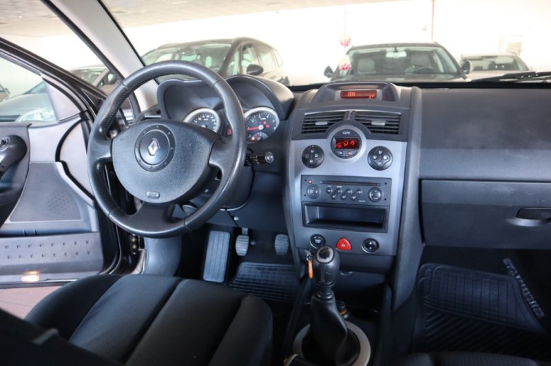 RENAULT MEGANE 1900 DCI DE 120 CV Y CAJA CAMBIOS DE 6 V