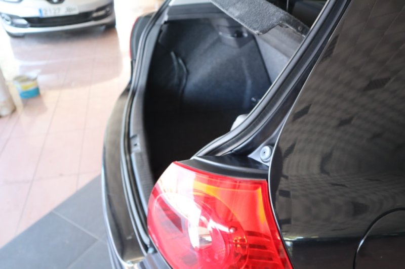 VOLKSWAGEN GOLF 1900 TDI