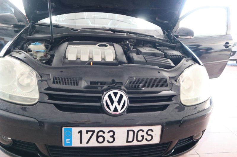 VOLKSWAGEN GOLF 1900 TDI