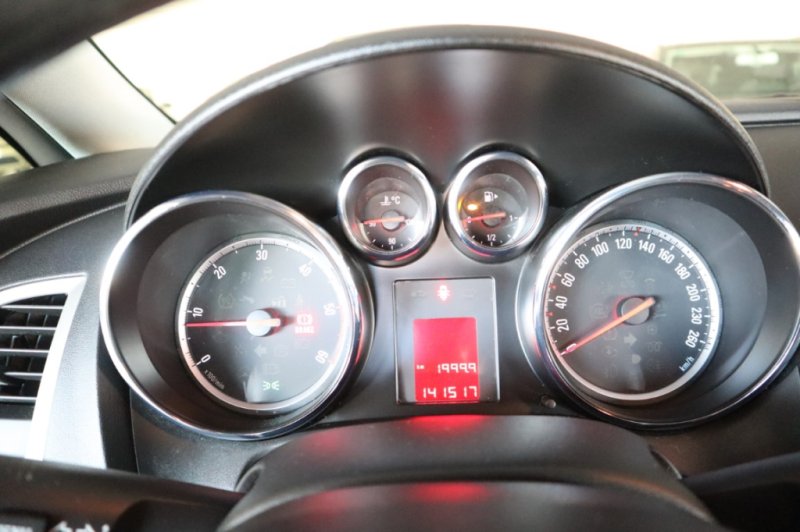 OPEL ASTRA 1700 TURBO DIESEL DE 110 CV CON 6 VEL