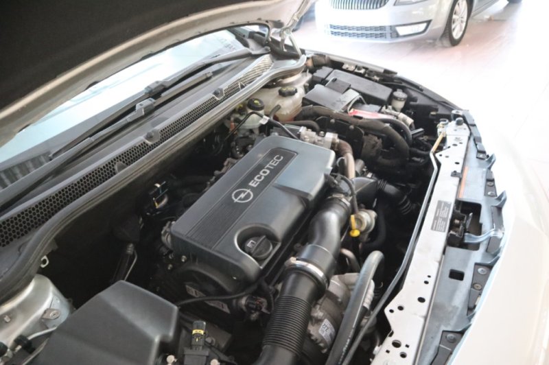 OPEL ASTRA 1700 TURBO DIESEL DE 110 CV CON 6 VEL