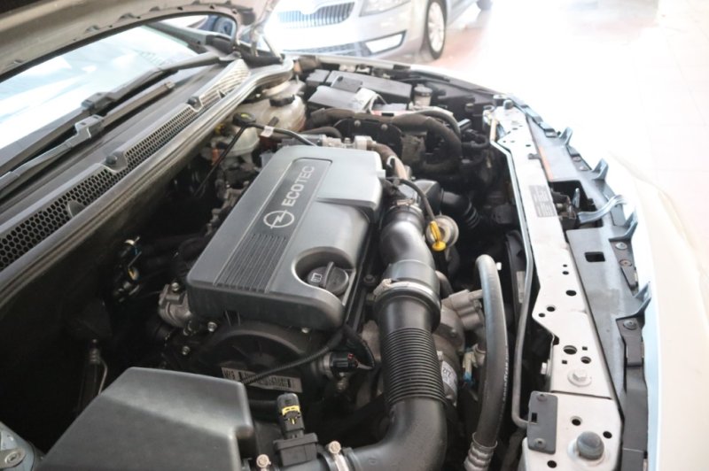 OPEL ASTRA 1700 TURBO DIESEL DE 110 CV CON 6 VEL
