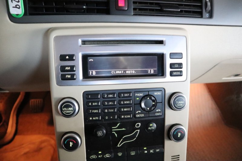 VOLVO V70 2000 TURBO DIESEL DE 136 CV Y 6 VEL.