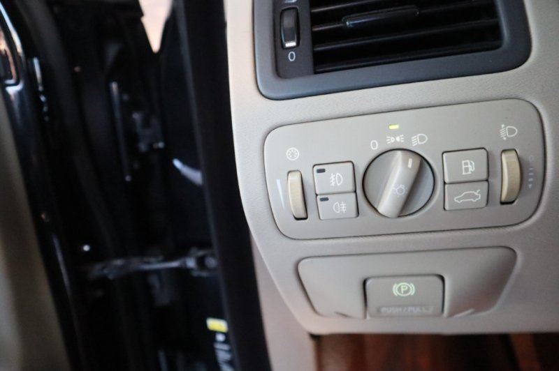 VOLVO V70 2000 TURBO DIESEL DE 136 CV Y 6 VEL.