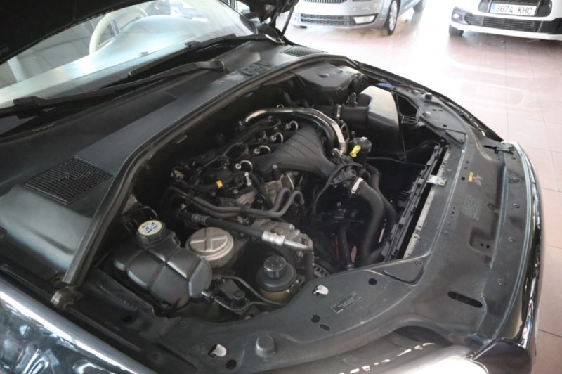 VOLVO V70 2000 TURBO DIESEL DE 136 CV Y 6 VEL.