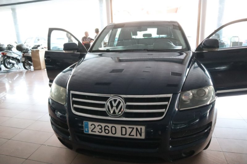 VOLKSWAGEN TOUAREG 3.0 TDI CON CAMBIO AUTOMATICO DE 224 CV