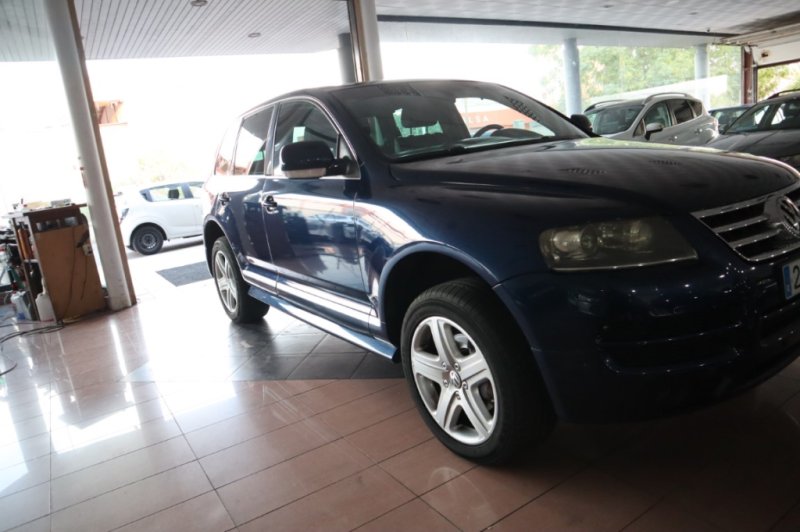 VOLKSWAGEN TOUAREG 3.0 TDI CON CAMBIO AUTOMATICO DE 224 CV