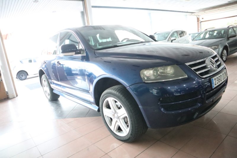 VOLKSWAGEN TOUAREG 3.0 TDI CON CAMBIO AUTOMATICO DE 224 CV