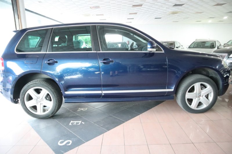 VOLKSWAGEN TOUAREG 3.0 TDI CON CAMBIO AUTOMATICO DE 224 CV