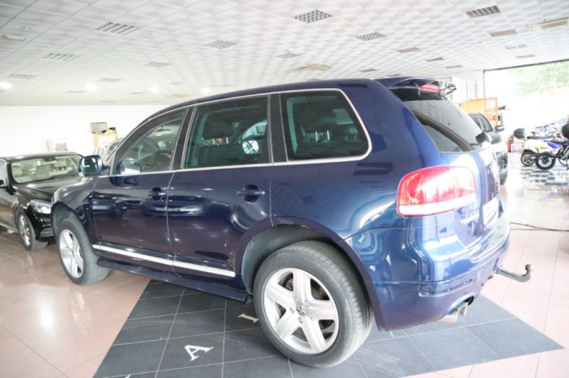 VOLKSWAGEN TOUAREG 3.0 TDI CON CAMBIO AUTOMATICO DE 224 CV