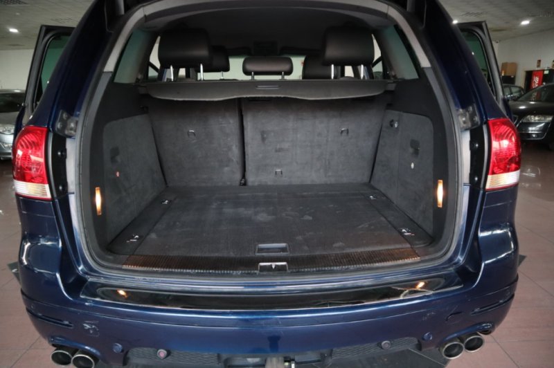 VOLKSWAGEN TOUAREG 3.0 TDI CON CAMBIO AUTOMATICO DE 224 CV